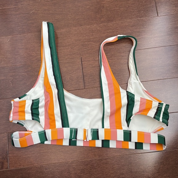 Striped Bikini Top - Picture 2 of 3